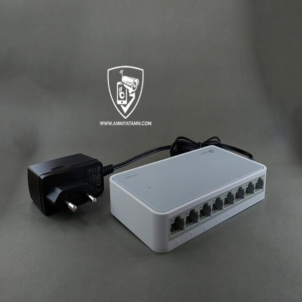 نمای اصلی از سوئیچ شبکه 8 پورت تی پی لینک TL-SF1008D